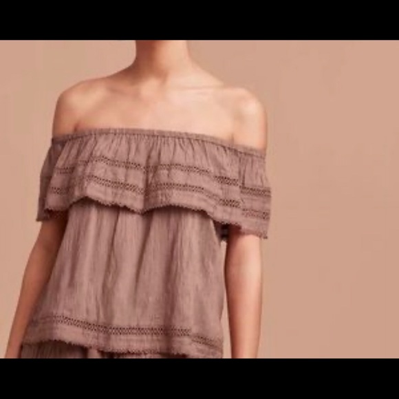 Wilfred off the shoulder summer top - Picture 3 of 3